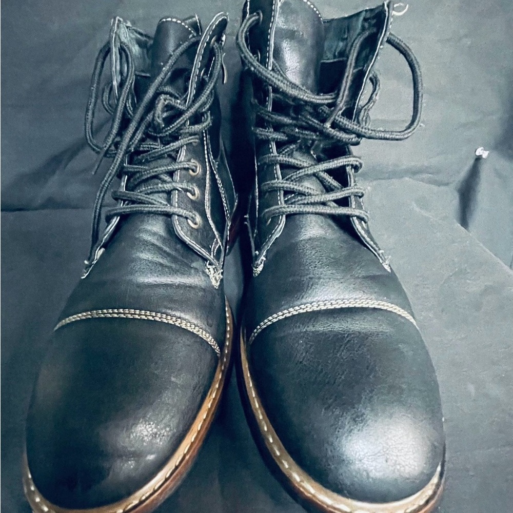 Black Ferro Alto Reid Side Zipper Boots